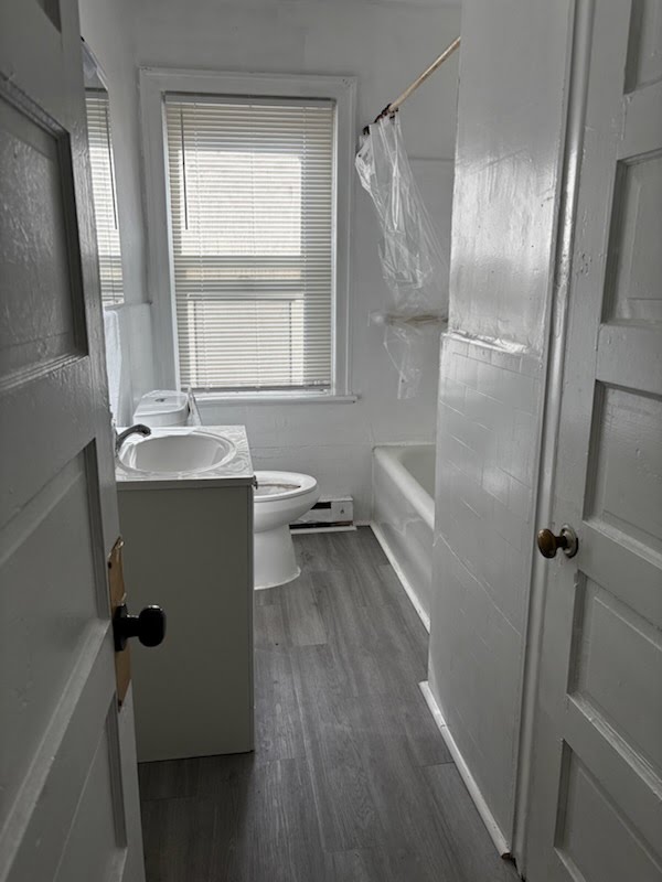 Shared full bathroom
